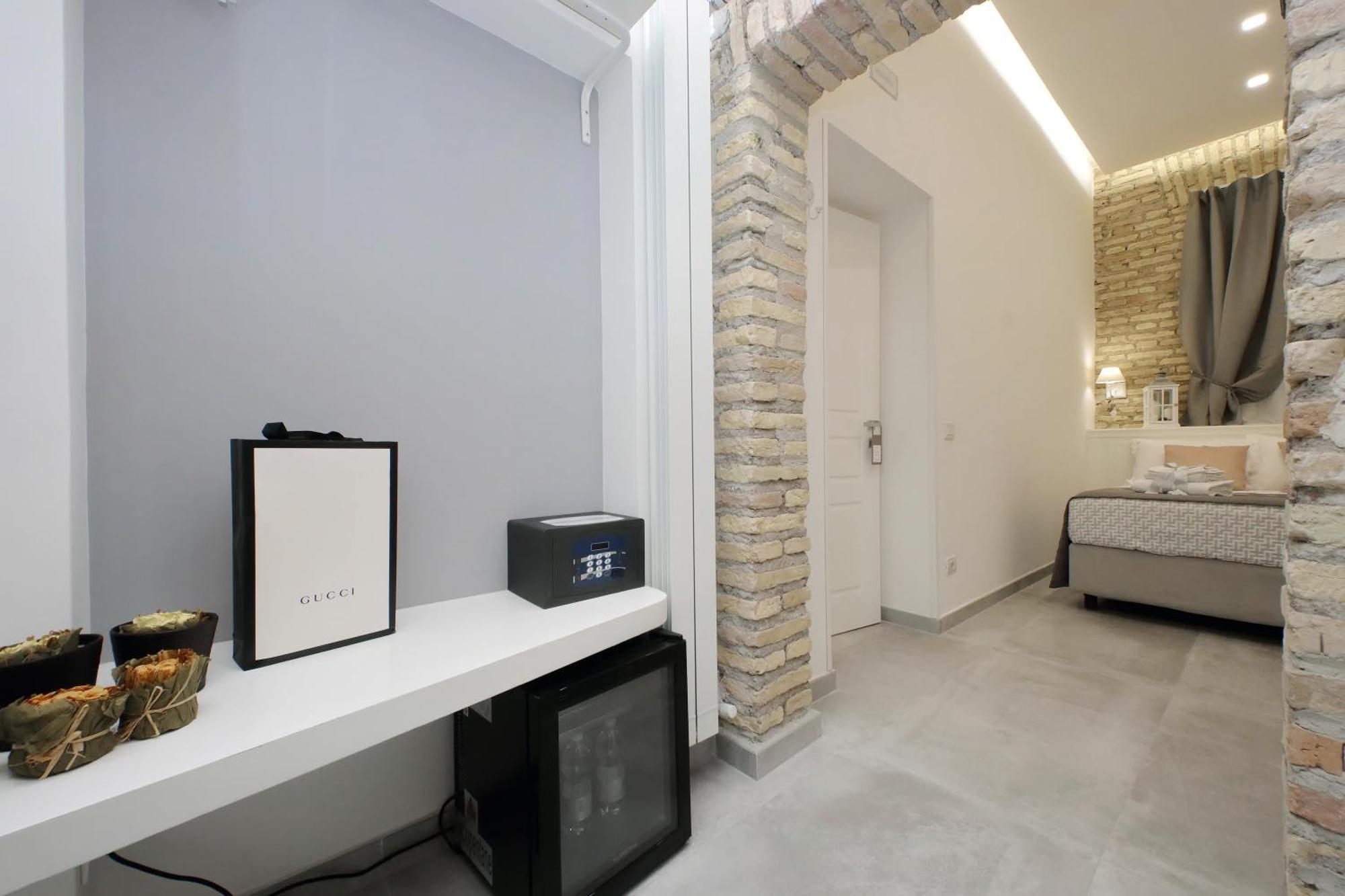 Roman Holiday Suites Dış mekan fotoğraf