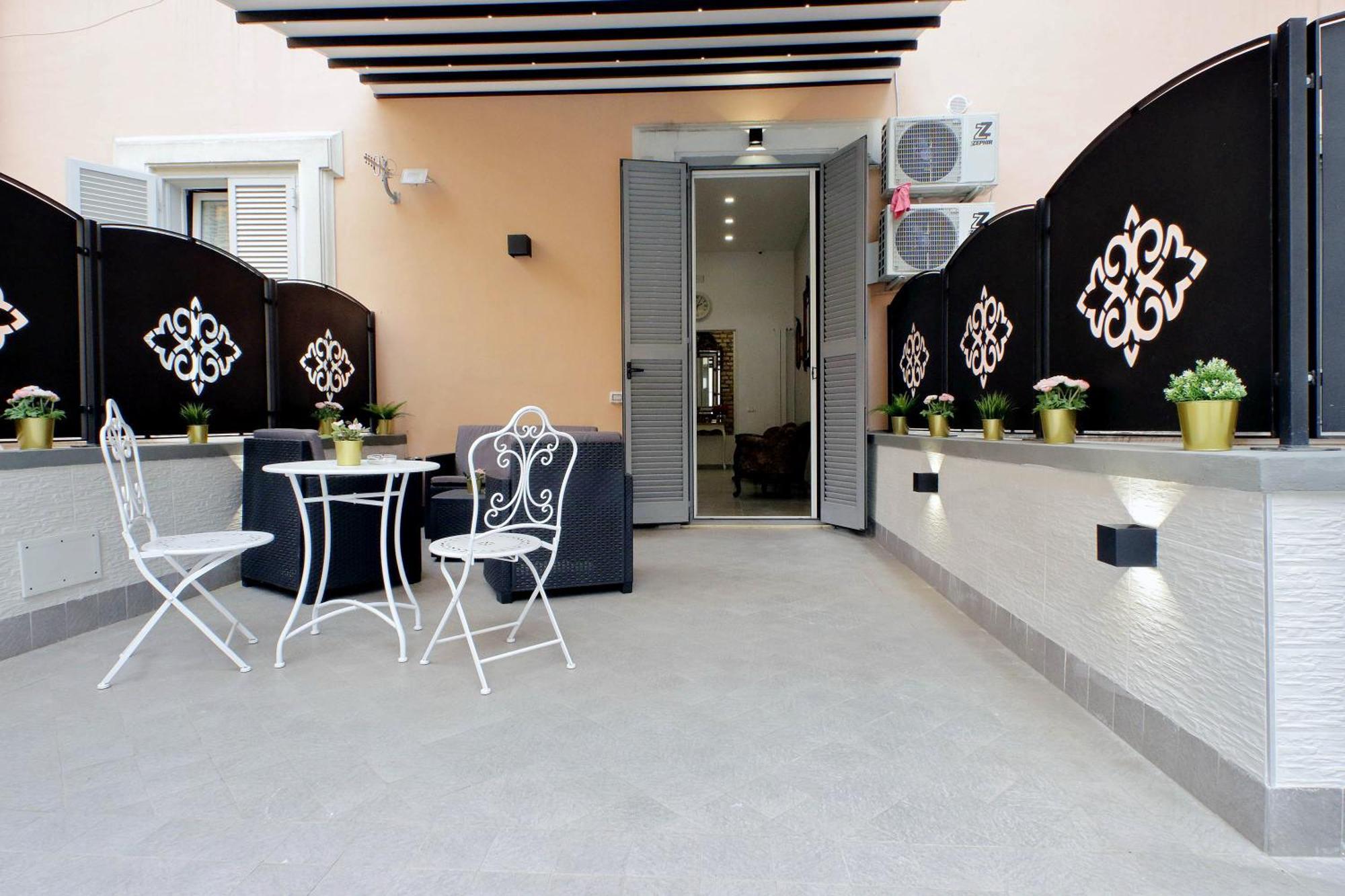 Roman Holiday Suites Dış mekan fotoğraf